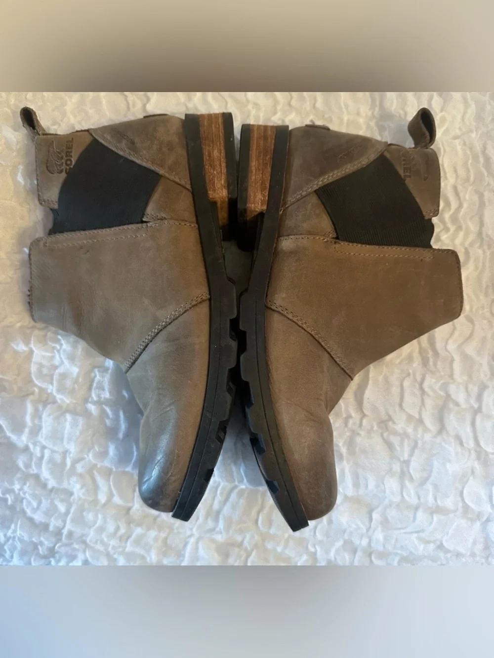 Sorel Emelie Chelsea Taupe Boots Size 7 Waterproof